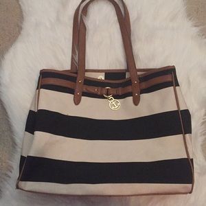 Tommy Hilfiger tote